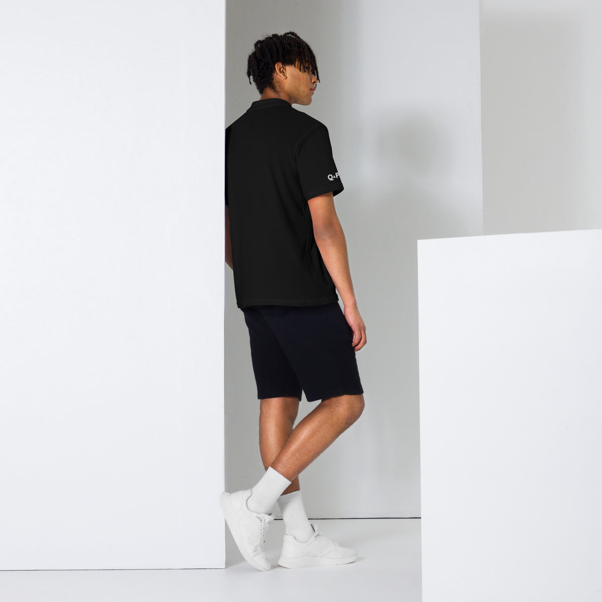 Magnifi Cat Silhouette - Unisex Polo Shirt (Signature Collection)